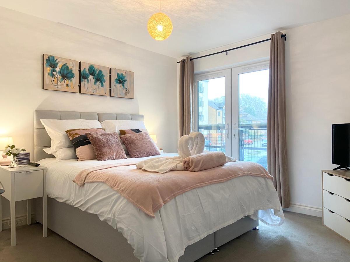 Best Price! Large Spacious 2 Bed Apartment - King Size Or Single Beds, Sofabeds, Smart Tvs, Free Parking Southampton Ngoại thất bức ảnh