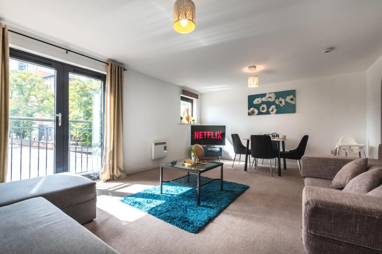 Best Price! Large Spacious 2 Bed Apartment - King Size Or Single Beds, Sofabeds, Smart Tvs, Free Parking Southampton Ngoại thất bức ảnh