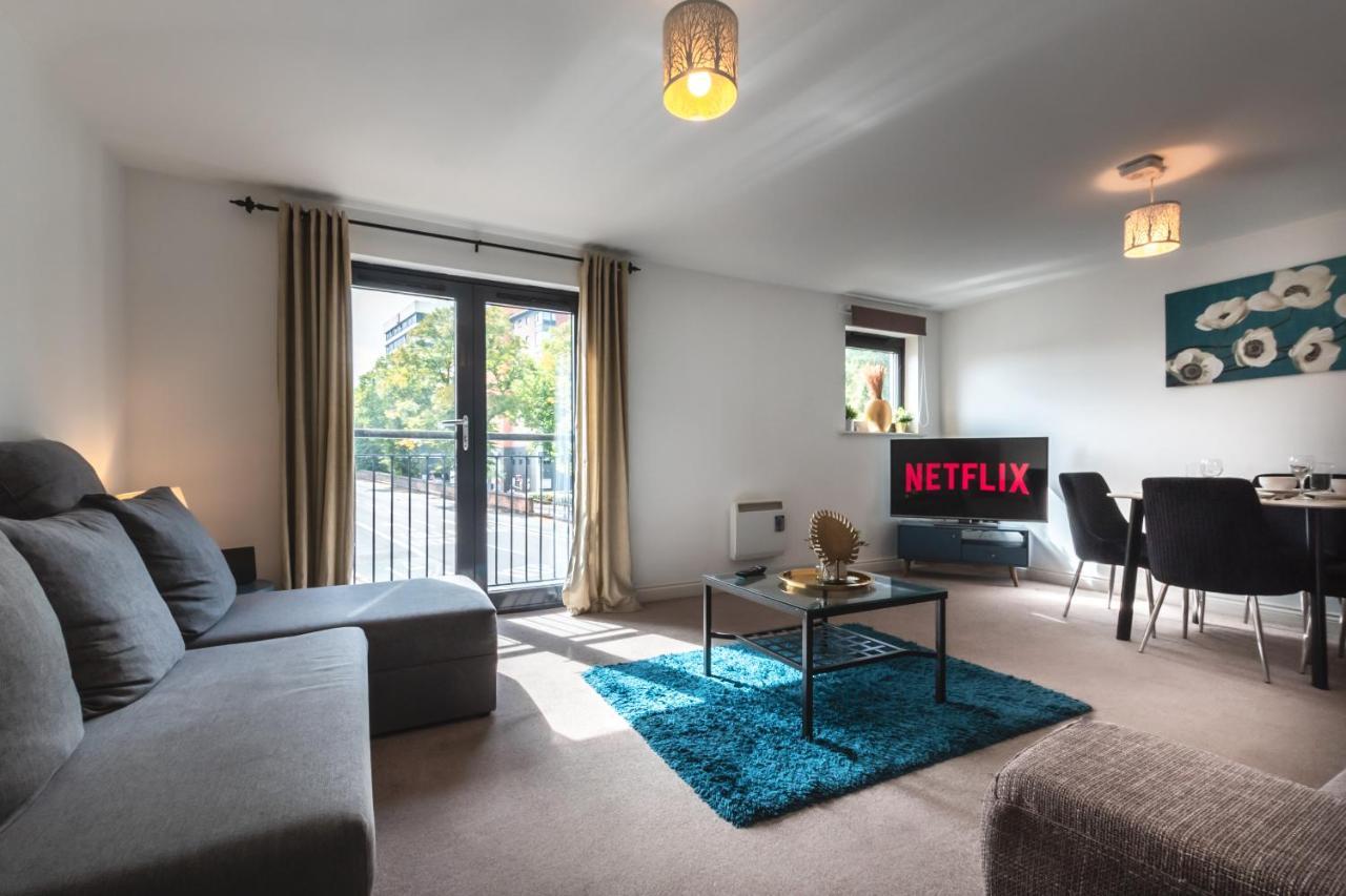Best Price! Large Spacious 2 Bed Apartment - King Size Or Single Beds, Sofabeds, Smart Tvs, Free Parking Southampton Ngoại thất bức ảnh